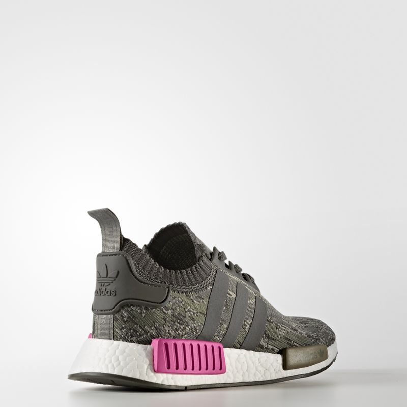 Adidas nmd r1 green pink best sale